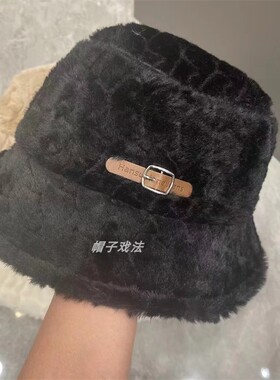 仿水貂绒乎乎可爱手感好百搭凹造型皮带扣休闲秋冬男女保暖渔夫帽