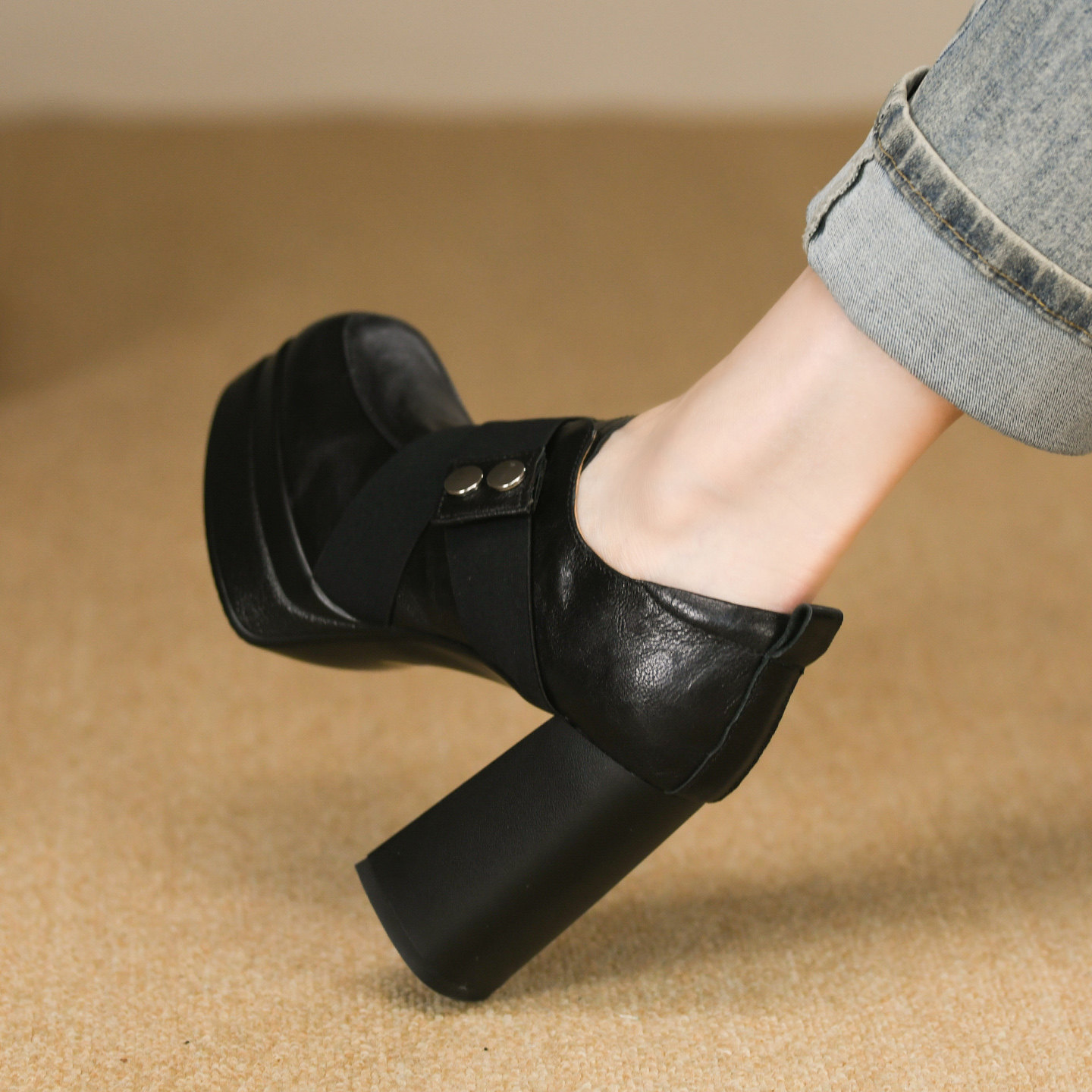 10cm超高跟鞋女秋季新款真皮交叉带防水台黑色深口方头单鞋女粗跟,淘宝优惠券,粉丝福利购,淘宝优惠卷