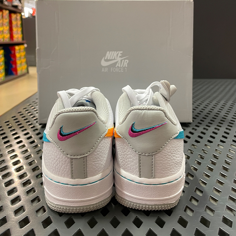 Nike耐克AirForce1Low空军一号白灰蓝拼接女子运动板鞋DJ9993-100-图2