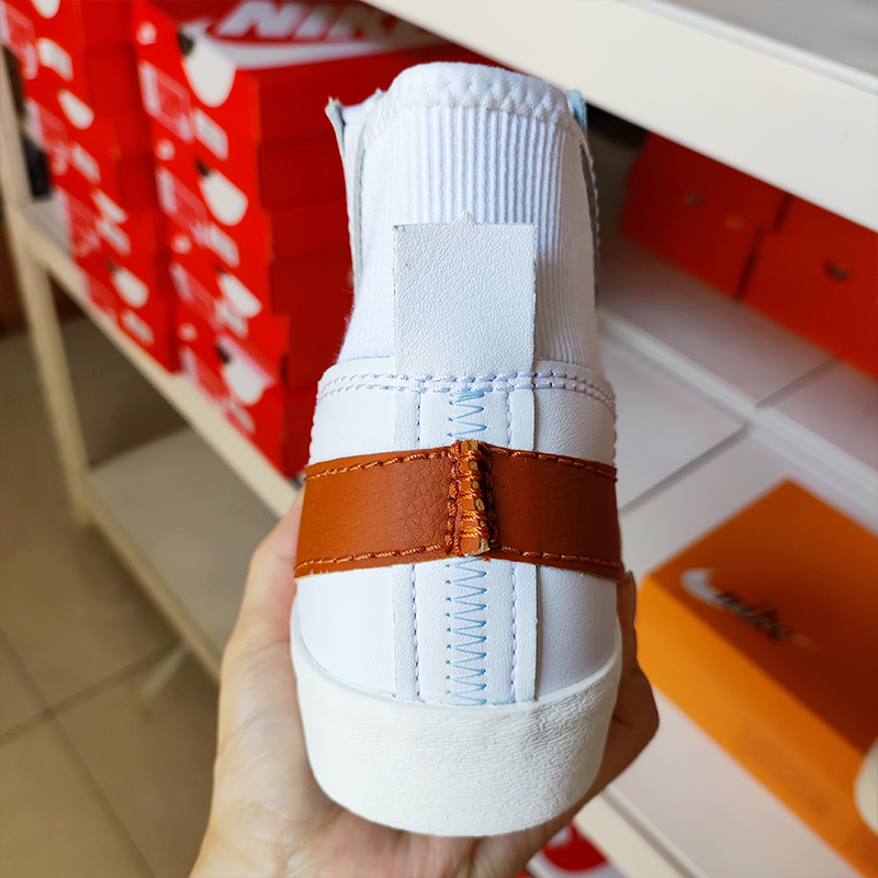 NIKE耐克板鞋Blazer Mid‘77男子中帮黑白解构运动休闲鞋 DD3111-图0