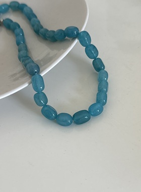 异形天然石蓝玉髓串珠元宝扣项链