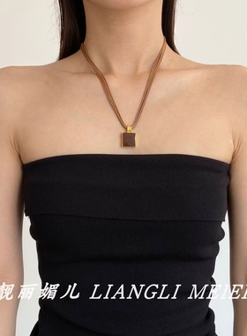 中古多层皮绳几何方块棕色坠项链