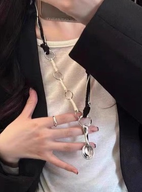 手工编绳金属银色勺子吊坠项链女