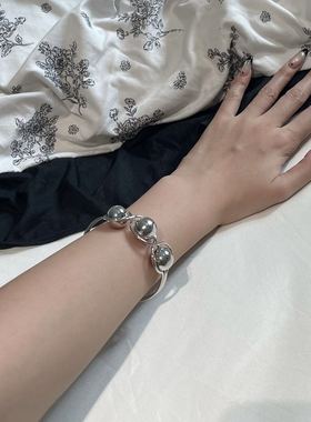 银色金属球高级感线条开口手镯女