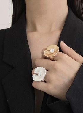 夸张磨砂光拉丝不规则圆形戒指