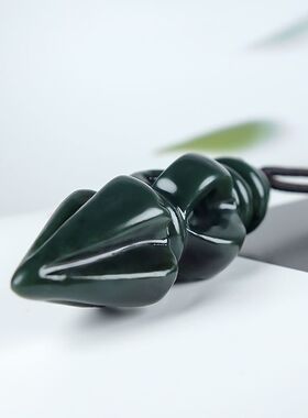 和田玉降魔杵吊坠.新疆和田玉降魔杵吊坠.天然和田玉降魔杵吊坠