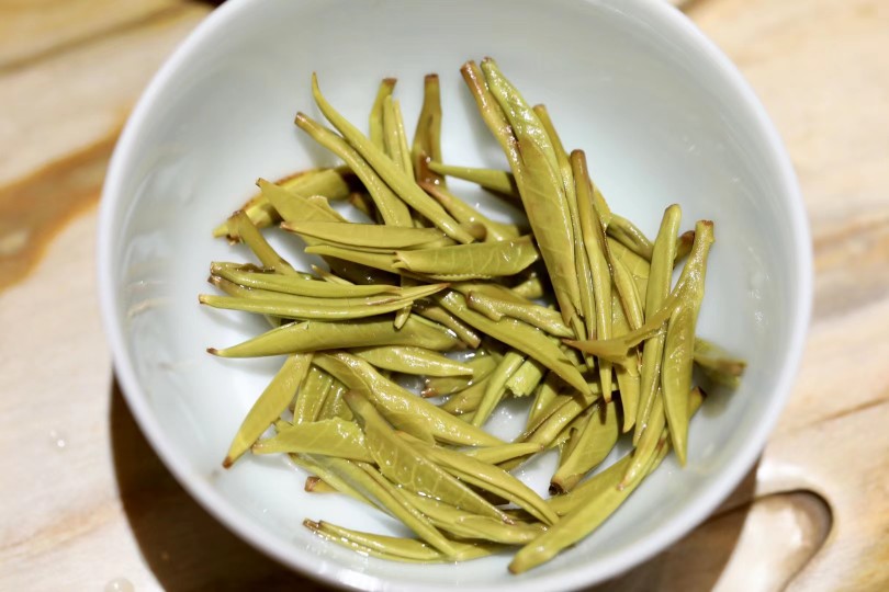 2023新茶明前特级雀舌绿茶茶叶嫩芽春茶豆香型散装毛尖茶罐装茶叶