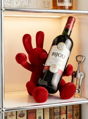 创意红酒瓶造型毛绒装饰摆件