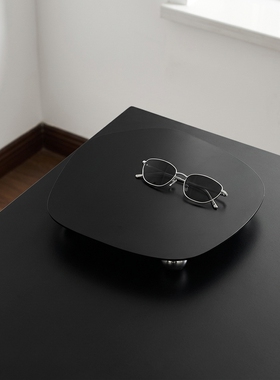 现代简约金属圆盘装饰摆件