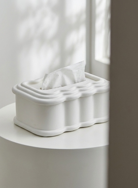 白色不规则波浪纹桌面纸巾盒摆件