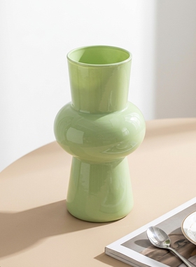 奶油风轻奢绿色玻璃花瓶摆件