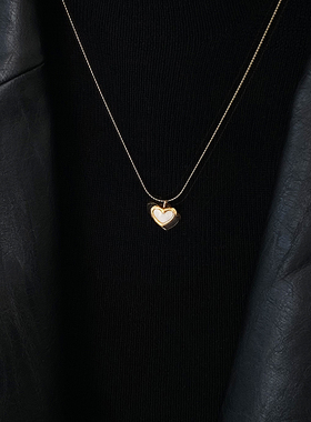 doudoustore保色天然贝壳吊坠女