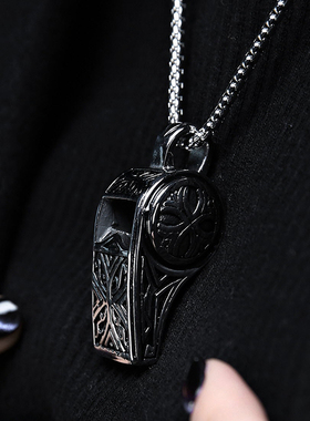 BytheR男女外科钢哥特式刻印哨子