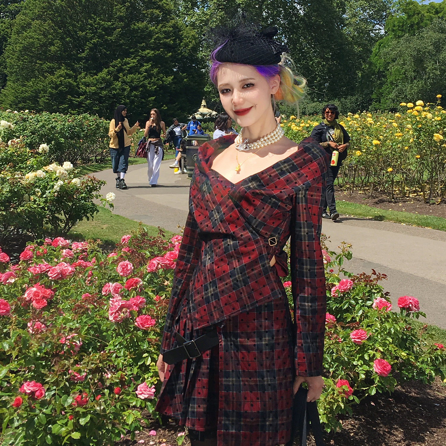 fortylions四十只狮 西太后 波点格纹网纱套装露肩西装上衣半身裙,淘宝优惠券,粉丝福利购,淘宝优惠卷