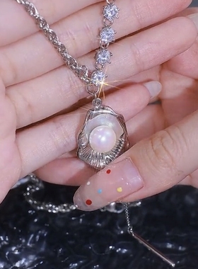 2025年新款高级感爆款珍珠项链