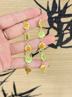 叶草夜光手链韩版简约轻奢新款时尚气质闺蜜夜光珐琅荧光饰品女