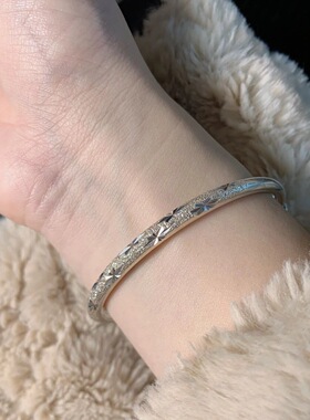 满天星手镯女ins轻奢小众高颜值精致百搭可调节手环手饰闺蜜