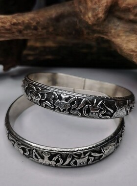 绣色绣吾颜老银镯对镯开窗花卉福寿镯头博古纹实心超厚胎品相好