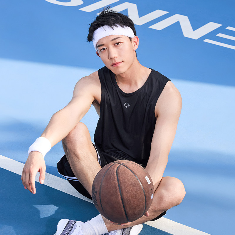 红双喜官方 2025年新品吸湿防滑pu耐磨成人篮球标准比赛训练专用