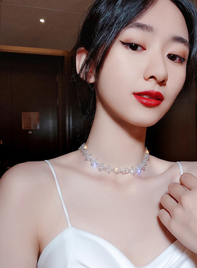 ins冷淡风幻彩水晶项链女气质简约高级感锁骨链小众设计短款颈链