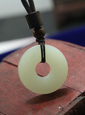 怀古风平安扣百搭面包圈玉石吊坠