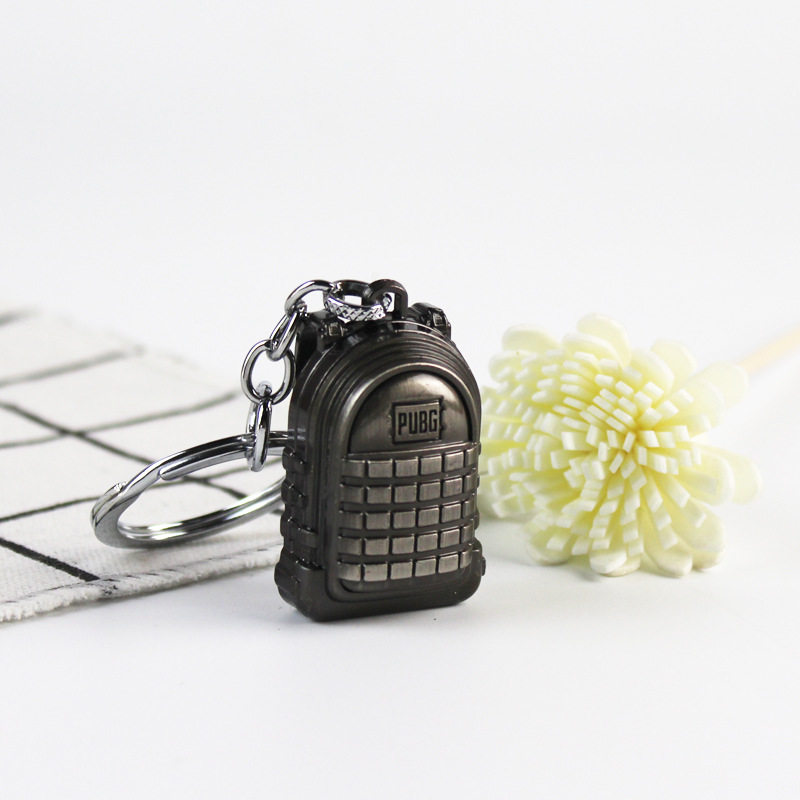 绝地求生钥匙链绝地求生大逃杀钥匙链吃鸡三级头盔包男钥匙扣挂件金属平底锅挂链