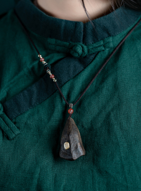 保真越南惠安奇楠种沉香随形吊坠