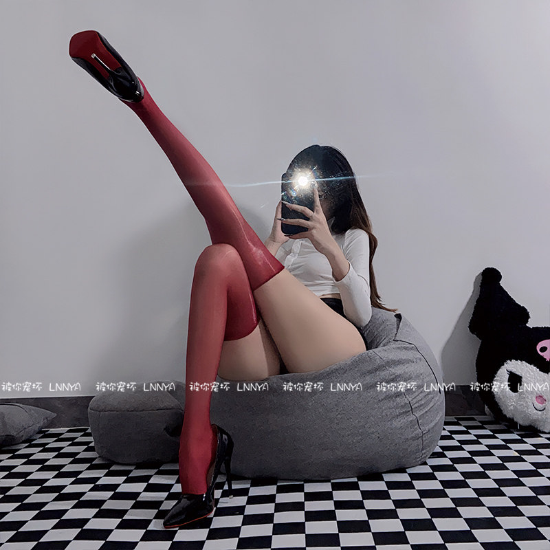 被你宠坏：5d性感马油光丝袜女无边黑灰色纯欲肉色超薄款油亮过膝,淘宝优惠券,粉丝福利购,淘宝优惠卷