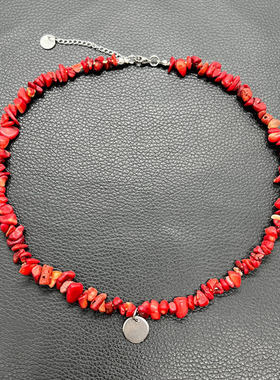 张云龙同款红色碎石荆棘圆牌项链