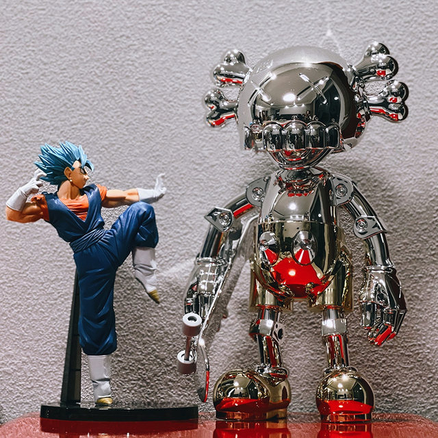Kaws Sorayama Hajime co-branded trendy toy figure