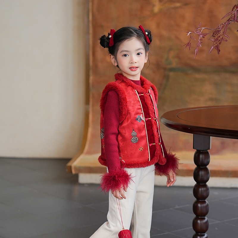 80882女童国风唐装拜年服马甲汉服背心2025冬季新款儿童过年衣服 - 图1