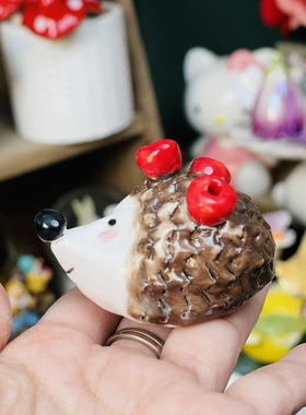 瓷蓓高温釉下彩小宠实心定制摆件刺猬茶宠摆台造景盆栽伴立体浮雕