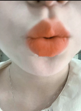 我把橘子涂在嘴上了！夏日元气奶油句小众口黄胡萝卜橙色唇釉芒果