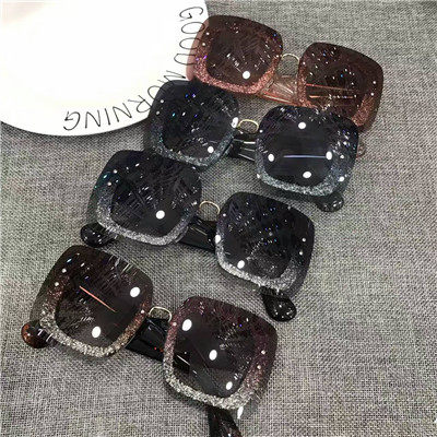 Zhou Yangqing Same Sunglasses Personalized Sunglasses Female Trendy 2023 round Face New Arrival Polarized Super Large Rim Diamond-Studded Glasses