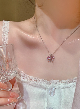 日韩风钛钢粉色锆石蝴蝶结锁骨链