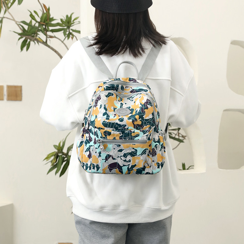 双层防泼水日系时尚妈咪小背包双肩包妈妈包外出轻便纯色休闲包,淘宝优惠券,粉丝福利购,淘宝优惠卷