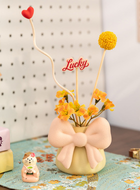 温馨蝴蝶结瓶摆件仿真花香薰扩香