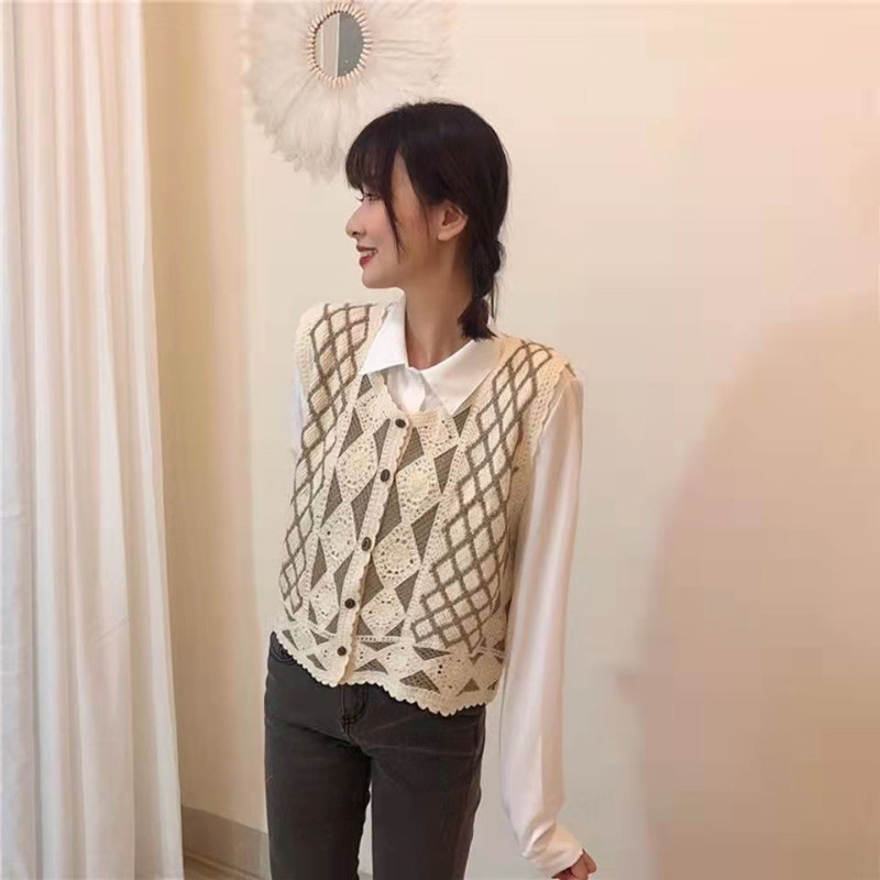 2022早春新款针织马甲女文艺复古百搭开衫小外套短款宽松外搭背心