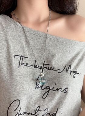 银色长款立体土星吊坠项链女轻奢高级感锁骨链颈链百搭毛衣链配饰