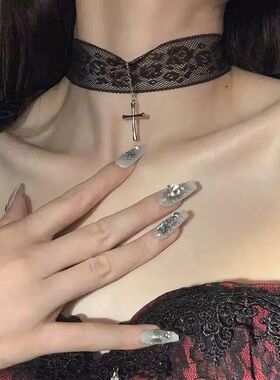 复古宽边白色蕾丝十字架项圈choker颈带纯欲辣妹风颈链锁骨链潮