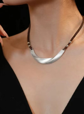 新中式纯银莫比乌斯项链新款2024爆款女锁骨链夏配饰轻奢小众设计