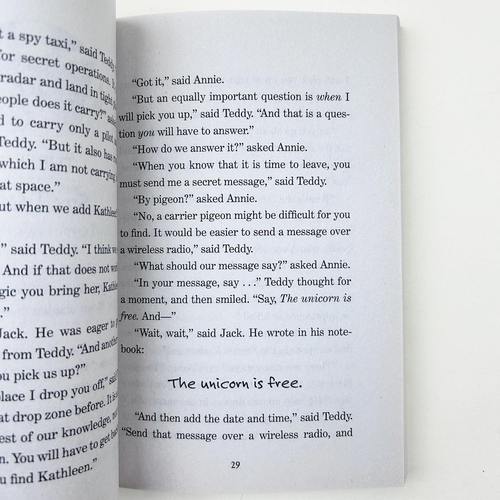 英文原版 World at War  1944 Magic Tree House Super Edition 神奇树屋超级系列 第二次世界大战 英文版 进口英语原版书籍 - 图3