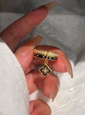 赵露思明星同款新中式黑金色滴釉珐琅双层镶钻宝相花戒指女款复古