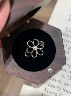 独特镂空花朵银色戒指高级感小众开口食指戒指环新款