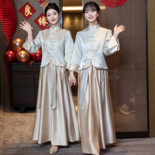 Chinesische Brautjungfernkleider Herbst und Winter im chinesischen Stil Schwesternkleider 2025 Neue Bestie-Kleider Schlanke Schwesternkleider in Übergröße für Frauen