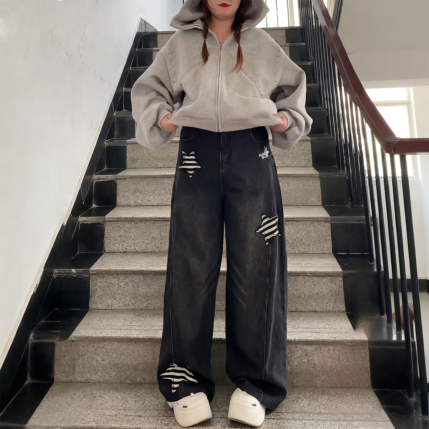 特大码女装梨型身材复古星星刺绣牛仔裤女胖mm高腰显瘦阔腿长裤潮,淘宝优惠券,粉丝福利购,淘宝优惠卷