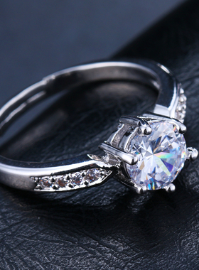 Emmaya经典闪亮2克拉钻戒