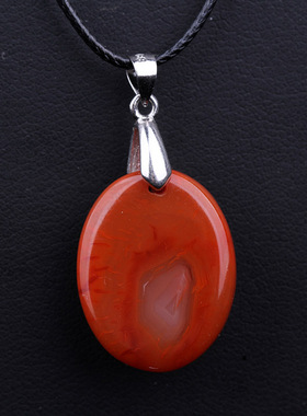 天然年年有余雕刻件凉山南红玛瑙