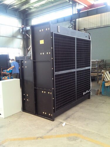 重庆康明斯250KW 千瓦 NTA855-G2柴油机发动机发电机组水箱散热器 - 图1
