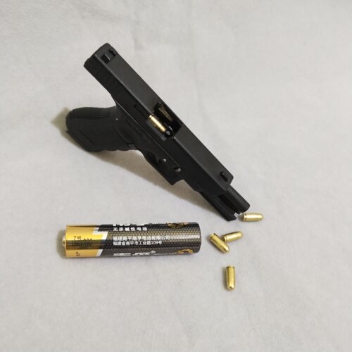 合金帝国格洛克g17抛壳金属模型玩具枪1比3小比例忽必烈p1钥匙扣 - 图2